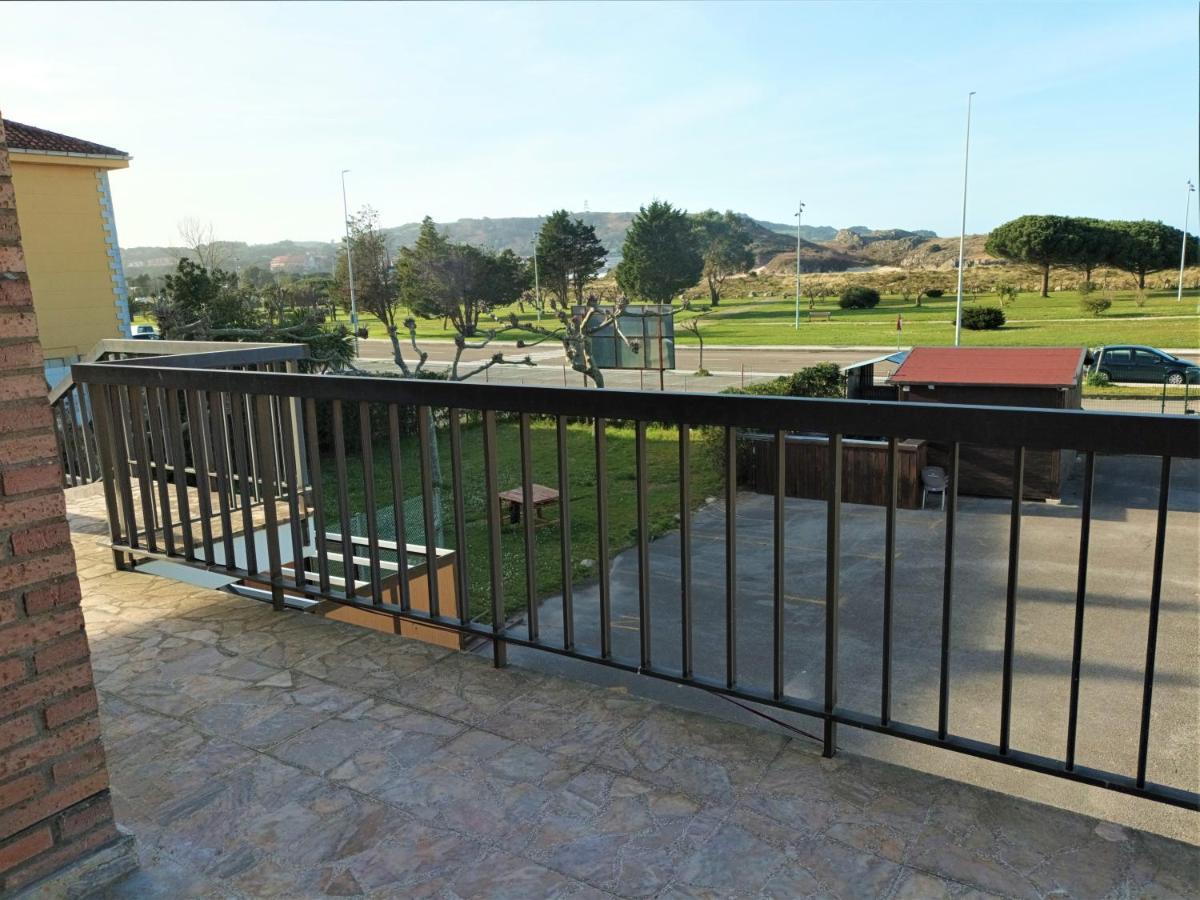 Playa De Ris Apartment *